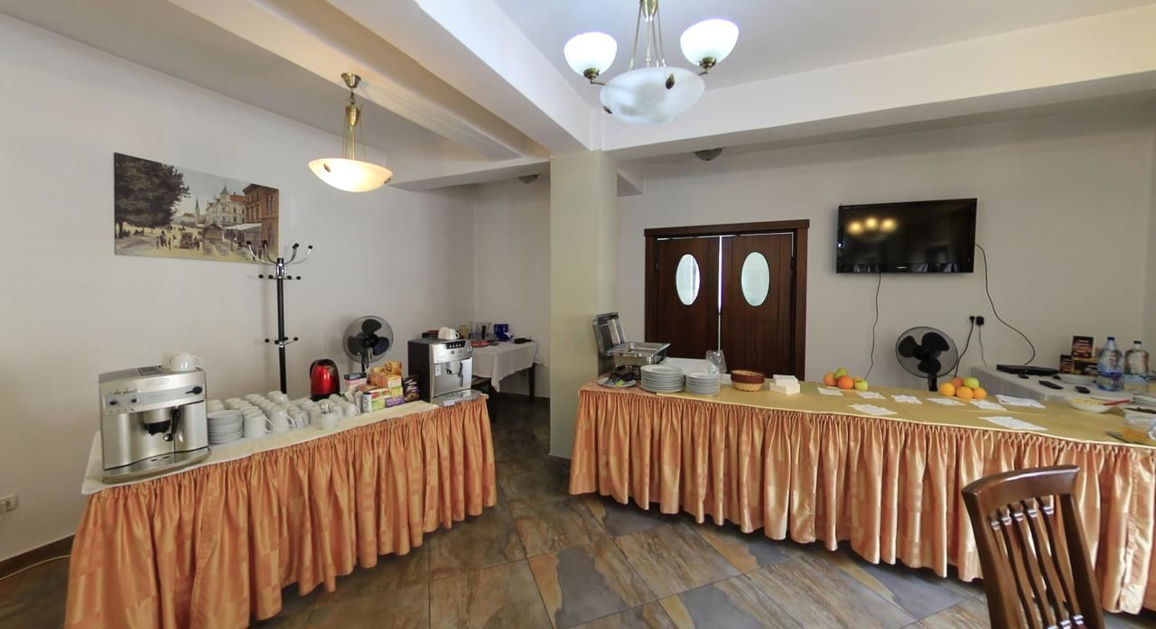 Гостевой дом Pension Deutsches Haus Брашов-13