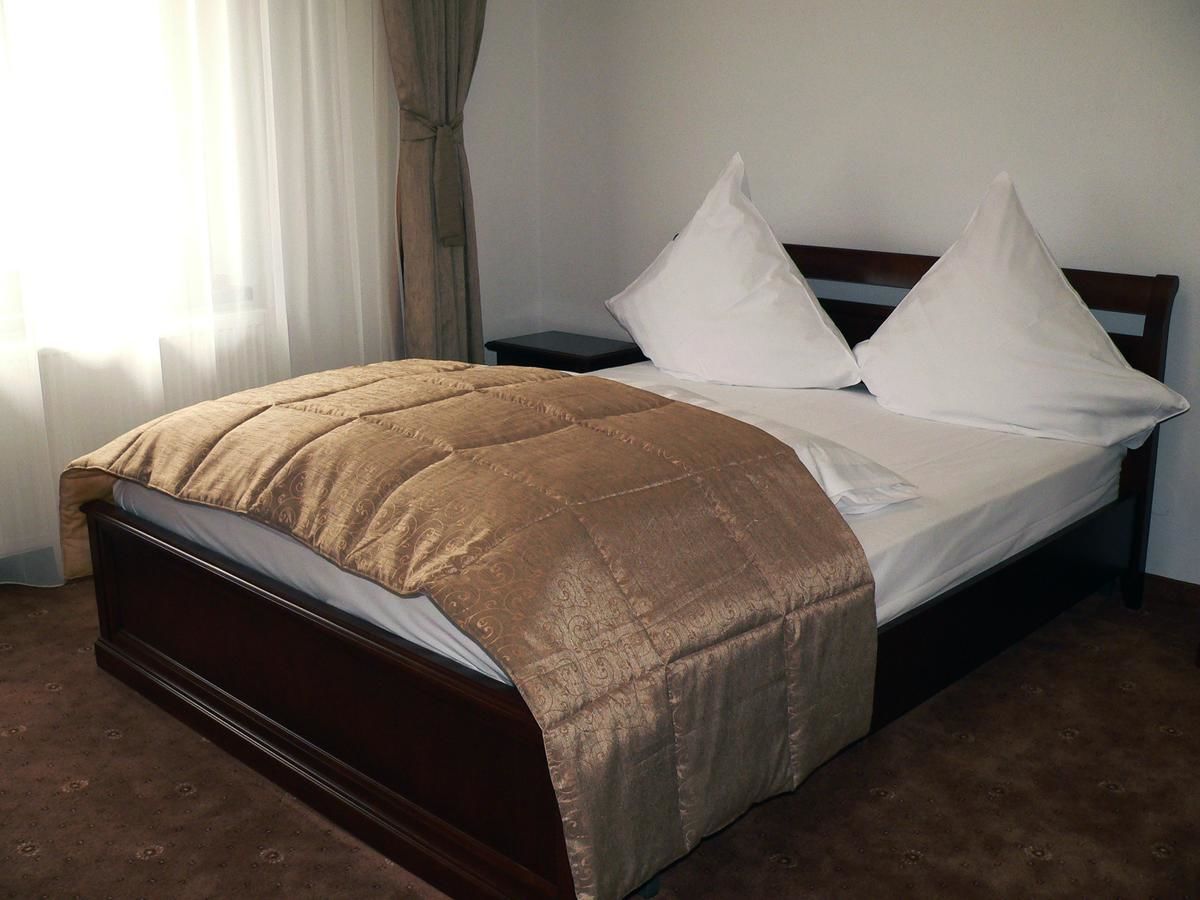 Гостевой дом Pension Deutsches Haus Брашов-24